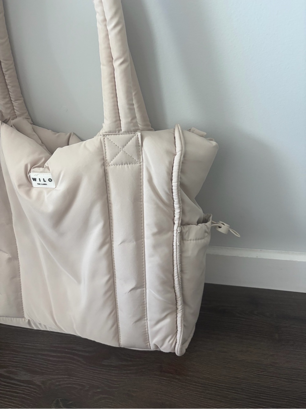 WILO Cream Quilted Tote Bag with Padded Straps - Picture 2 of 4